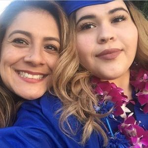 Meet your Posher, Janel